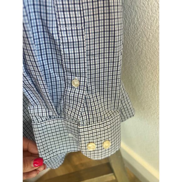 Van Heusen Traveler dress shirt - Picture 4 of 5